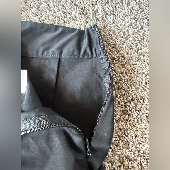 Talbots Black Pleated-2P - Picture 4 of 5